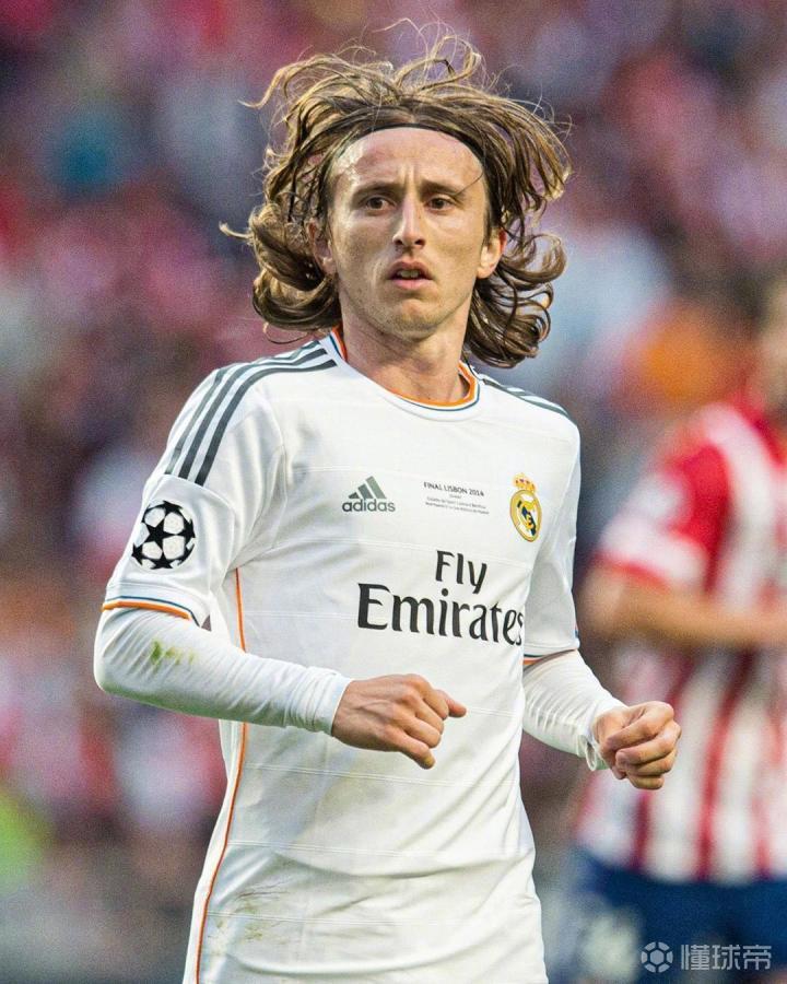 石雪清谈邵佳一出任国足主帅：带队成绩估摸不会有佳也不会有一