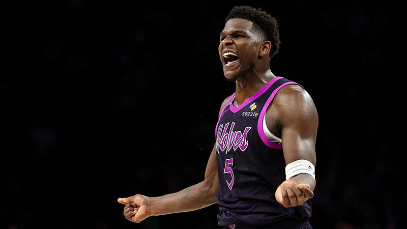 国脚赛季最佳表现，媒体称赞