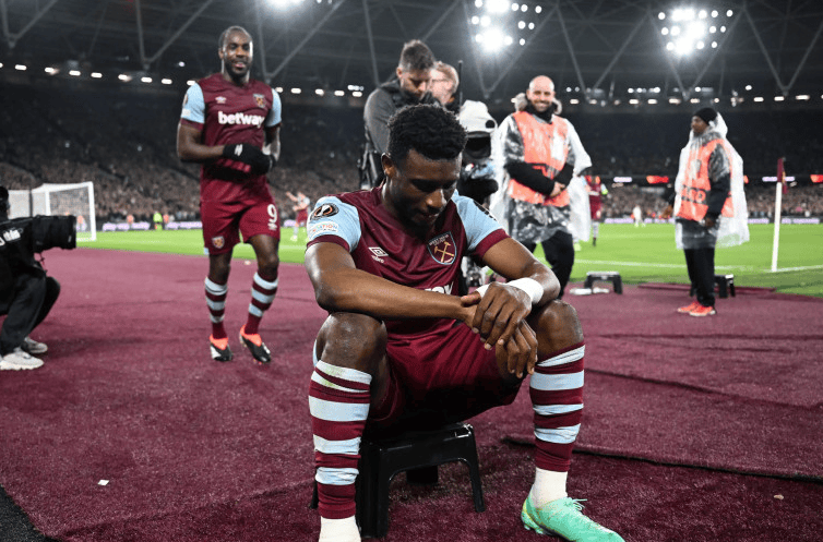 弗兰克：接手时觉得缺少6号位，帕利尼亚具有我们需要的特点